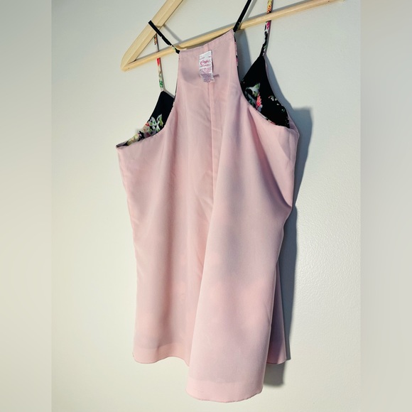 Candie’s cami strap racer back reversible floral and pink tank size Medium - Picture 4 of 9